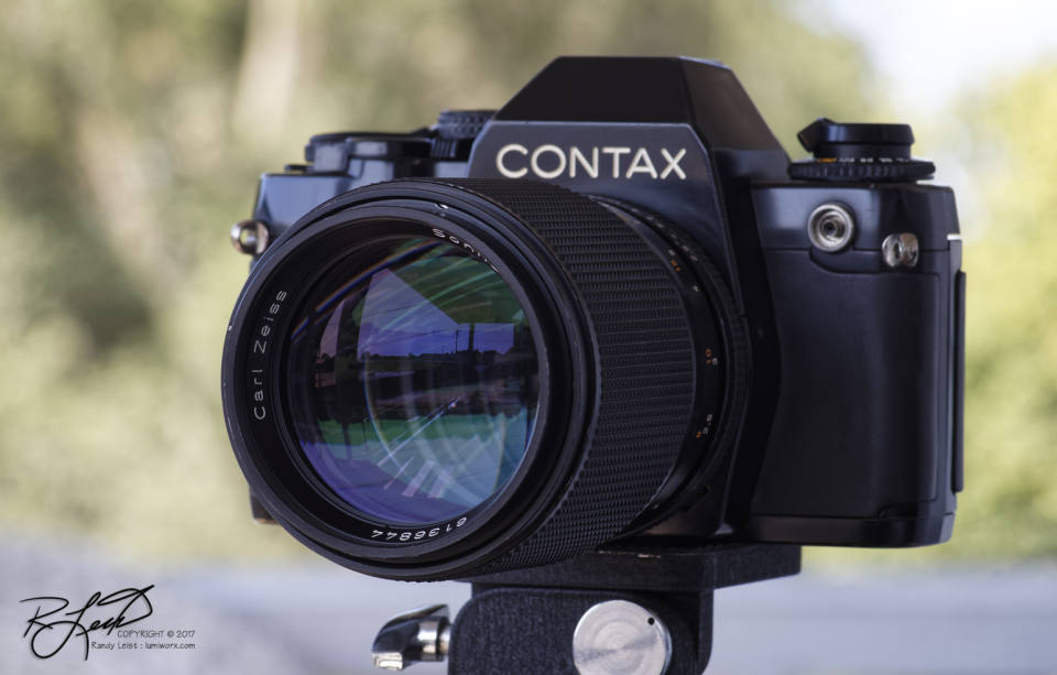 Contax 159MM w/Carl Zeiss Sonnar 135mm f/2.8 - LumiWorx