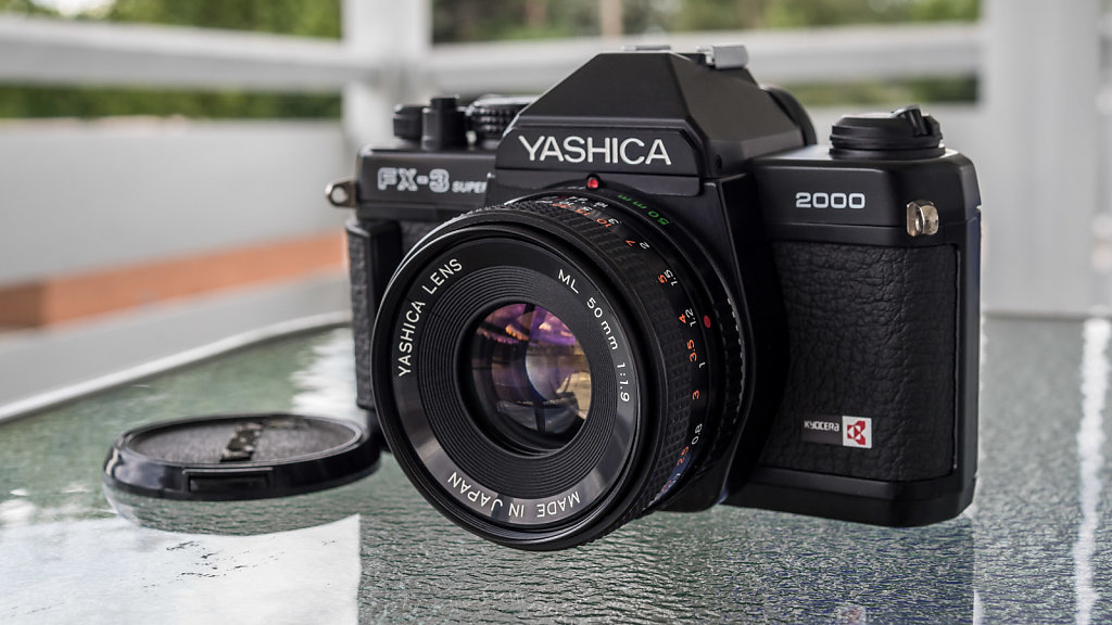 Yashica FX-3 Super 2000 w/ ML 50mm f/1.9